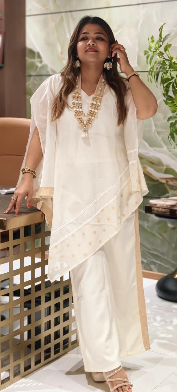 Stylish Indo-Western Golden Placket Lace Detailing High-Low Kurta With Matching Bottom & Stunning Neckpiece- 16514