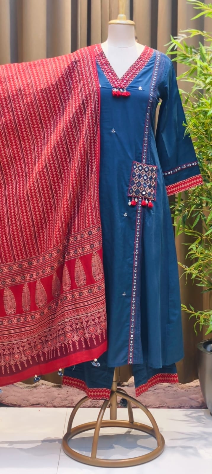 Boho Tassel Accent Pocket Style Cotton A-Line Full Suit Set With Dupatta- 15776