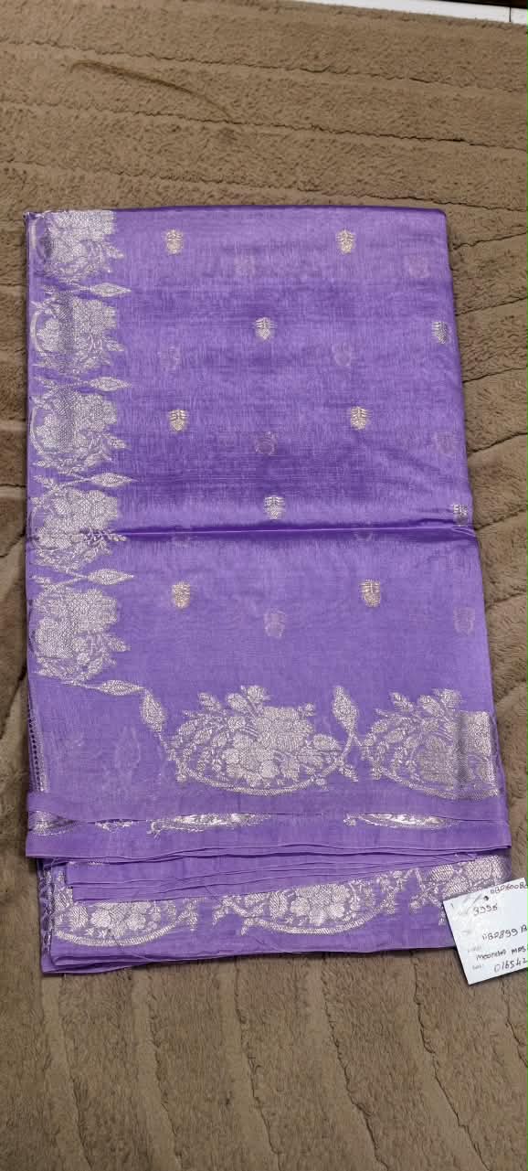 Moonga Muslin Banarasi Silk Saree with Traditional Gold Zari Brocade and Floral Bootis- 16542