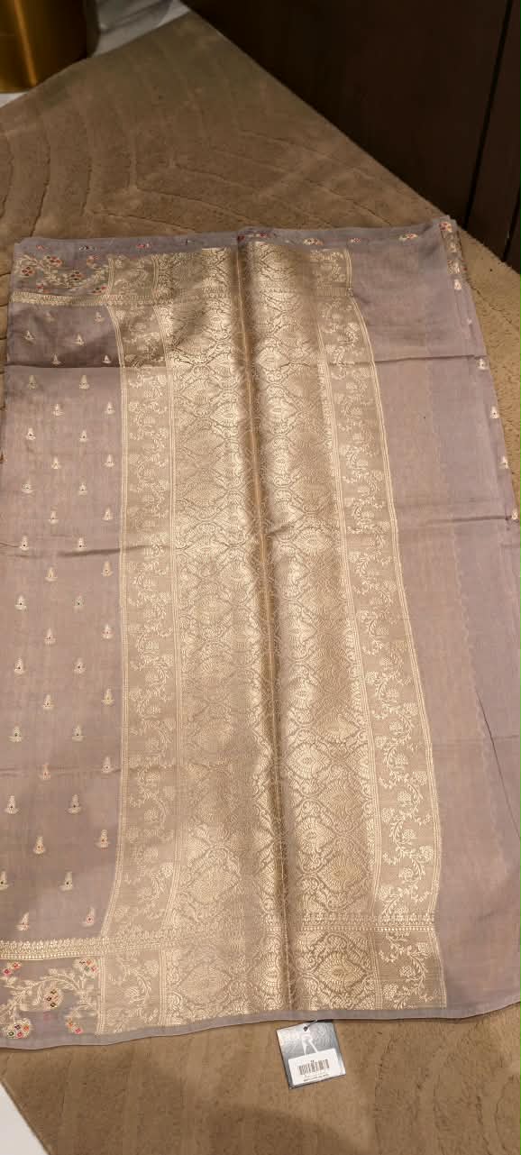 Handcrafted Moonga Muslin Banarasi Saree Featuring Vibrant Meenakari Floral Bootis and Rich Zari Weave- 16542
