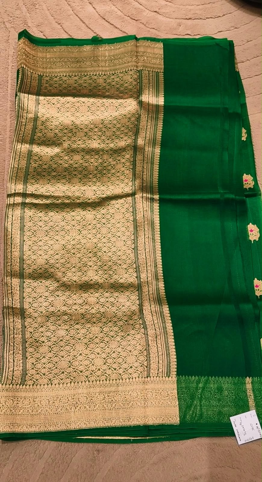 Traditional Kora Handloom Banarasi Saree with Classic Zari Bootis and Grand Woven Border- 16546