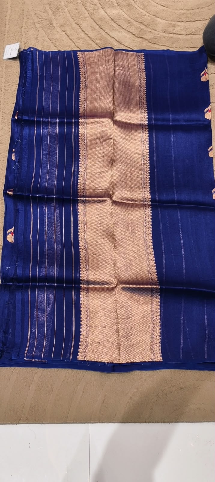 Royal Blue Handloom Pure Kora Banarasi Saree With Traditional Floral Motifs- 16545