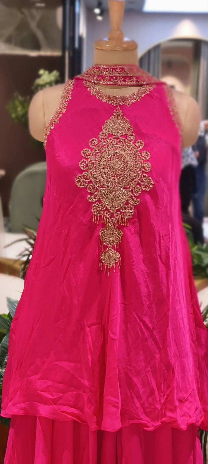 Fine Metallic Thread Embroidery Central Medallion Motif Sleeveless Chinon Indo-Wear Kurta With Matching Flared Bottom & Chowker Dupatta- 16635