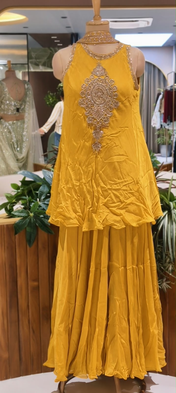 Fine Metallic Thread Embroidery Central Medallion Motif Sleeveless Chinon Indo-Wear Kurta With Matching Flared Bottom & Chowker Dupatta- 16635