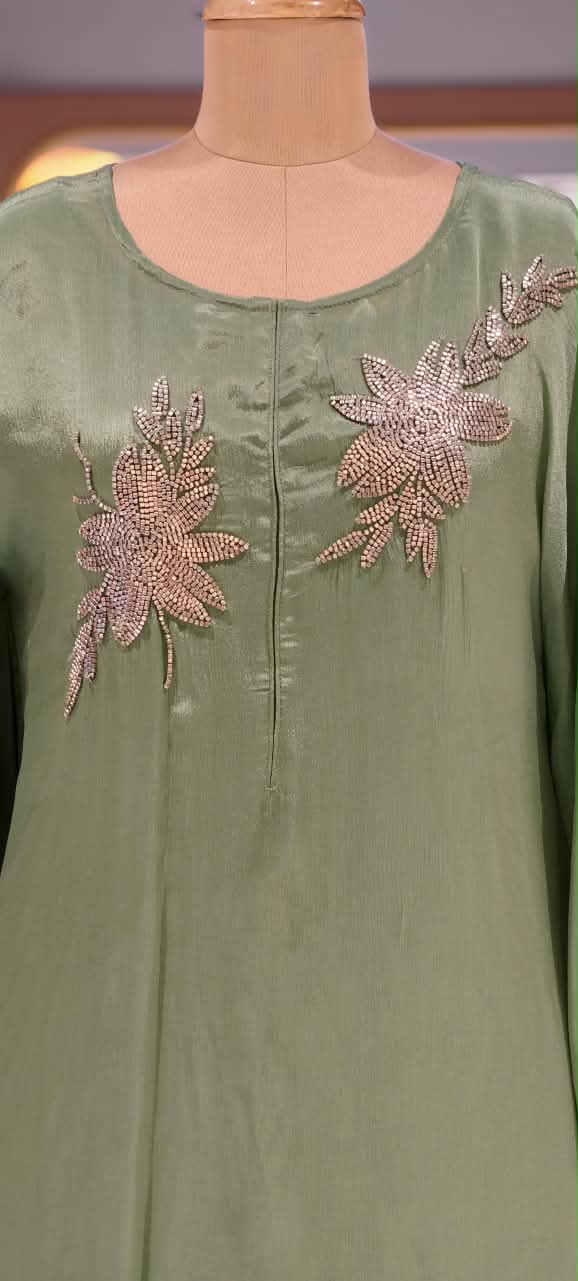 Chinon Metallic 3D Embroidered Kaftan with Inner and Matching Bottom- 16465