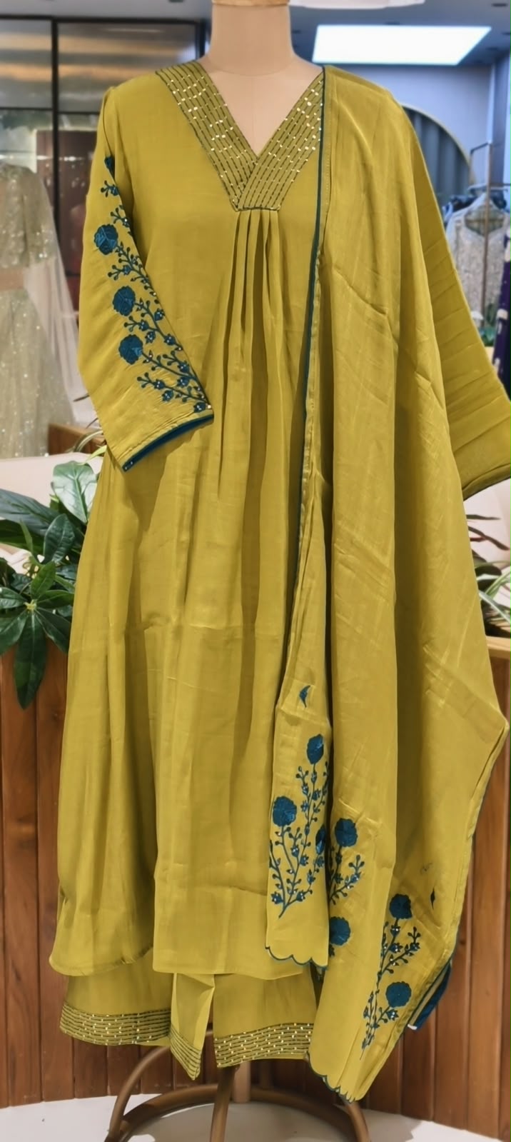 Thread Embroidered Sleeves V-Neck Green Red Shade Surat Mul-Chanderi Aline Full Suit Set- 16629 16630