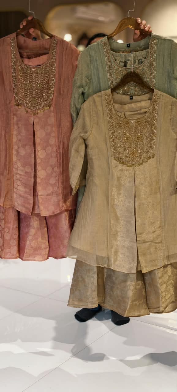 Elegant Zardosi Yoke Part Embridery Front Slitted Tissue With Brocade Touch Kurta & Palazzo Bottom Set- 16885