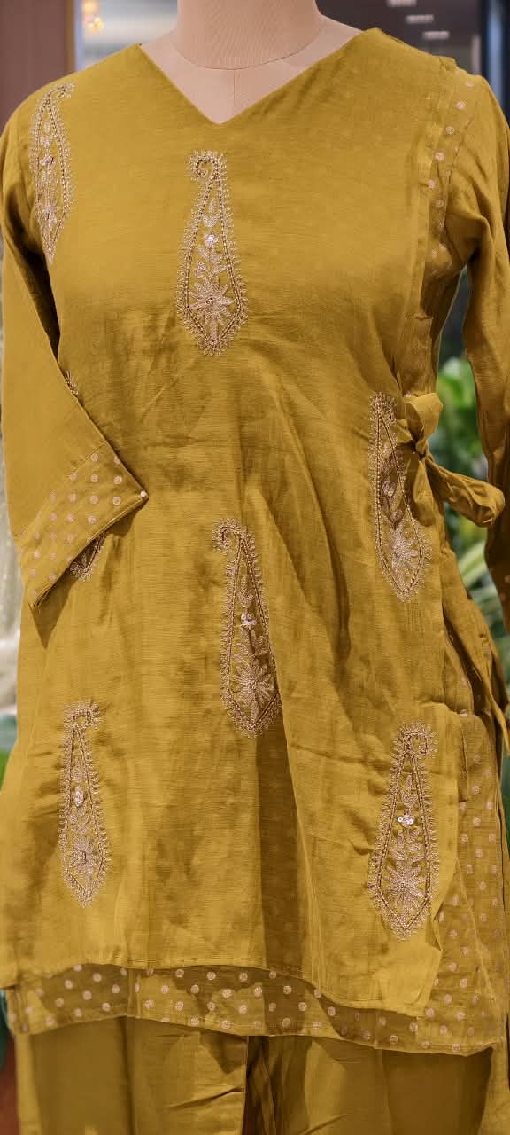 Pyramid Mango Buti Embroidered Overlay Side Knotted Kurta With Matching Bottom Set- 16937