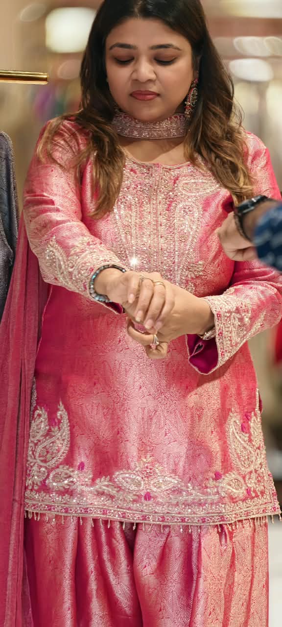 Weavin Banarasi Kurta With Farshi Bottom Set with Intricate Zari Embroidery & Elegant Paisley Border Work- 16963