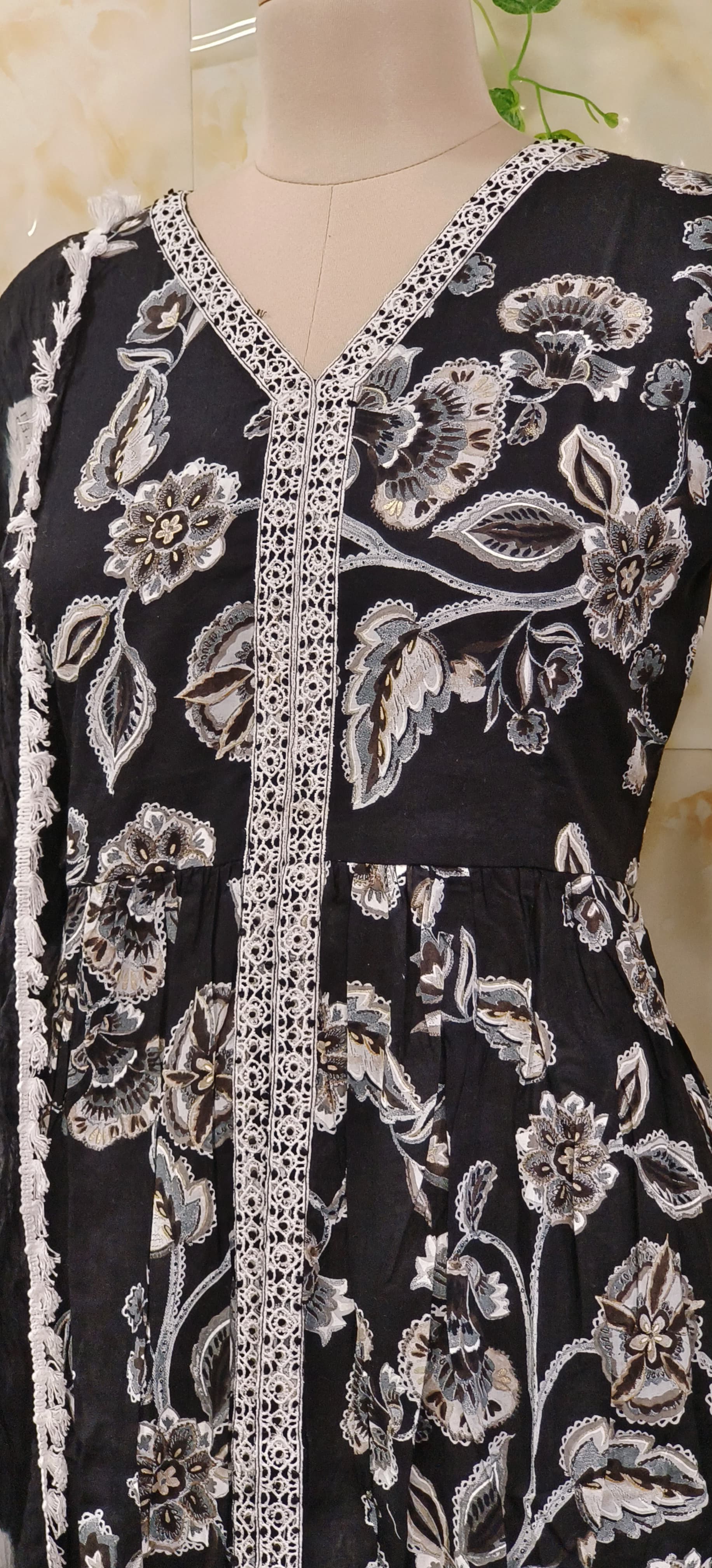Printed Flora Cotton Kurta with pant and Batik Print Dupatta