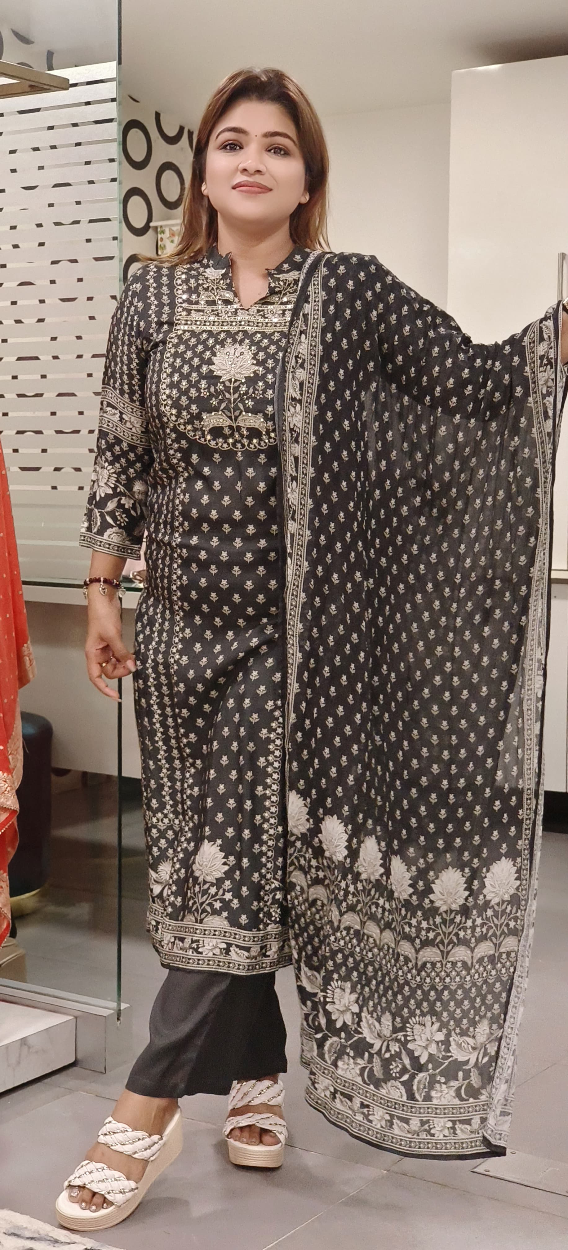 Tara embroidered Printed Silk kurta with pant and Dupatta-07798