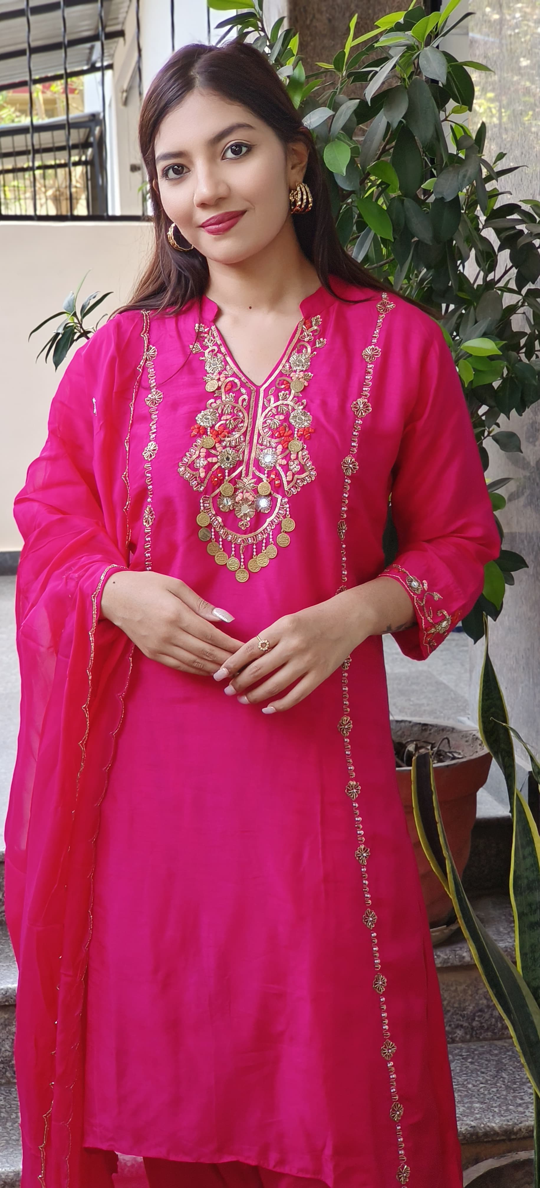 Elegant Dola Silk Hi-Low Suit Set with Intricate Embroidered Neck