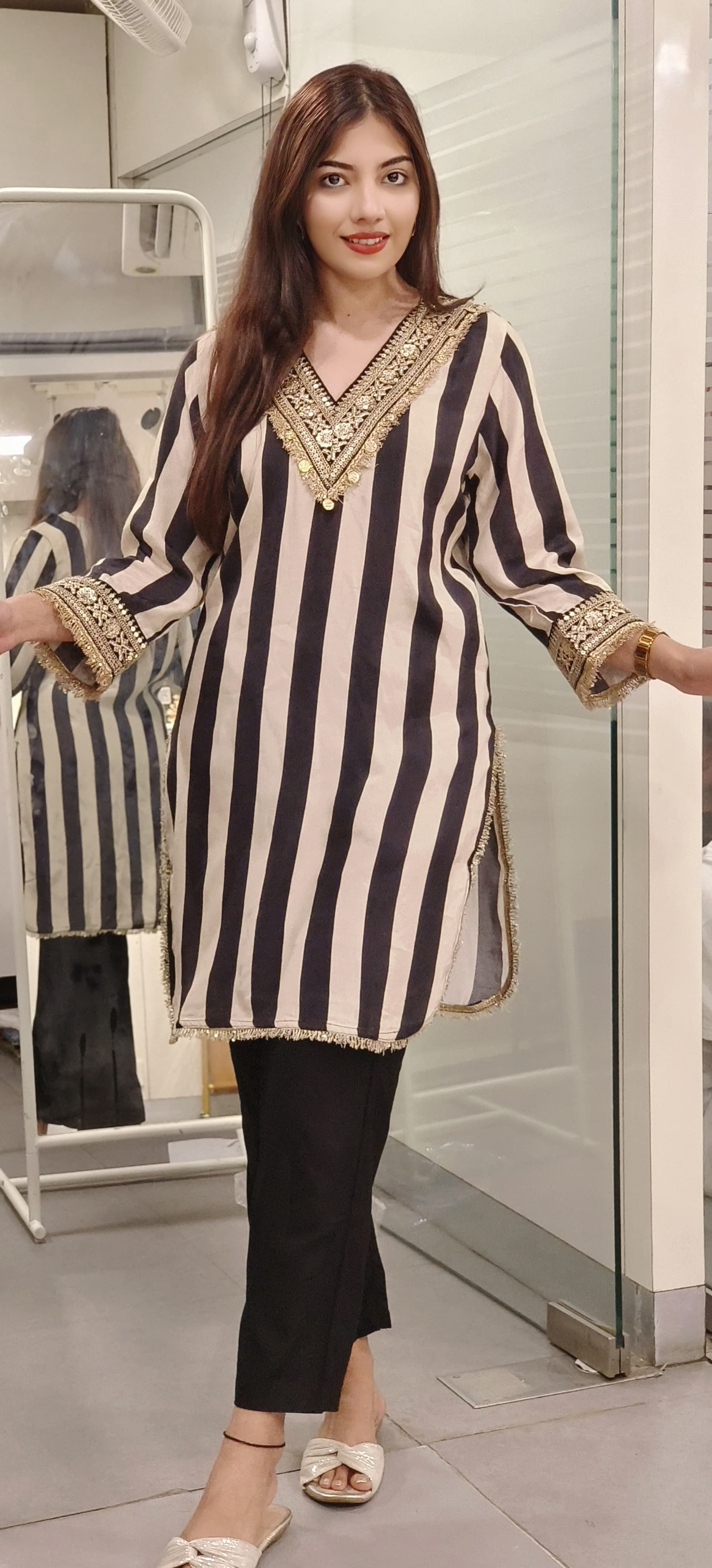 Luxury Striped Black & Gold Embellished Kurta with Intricate Handwork-09253