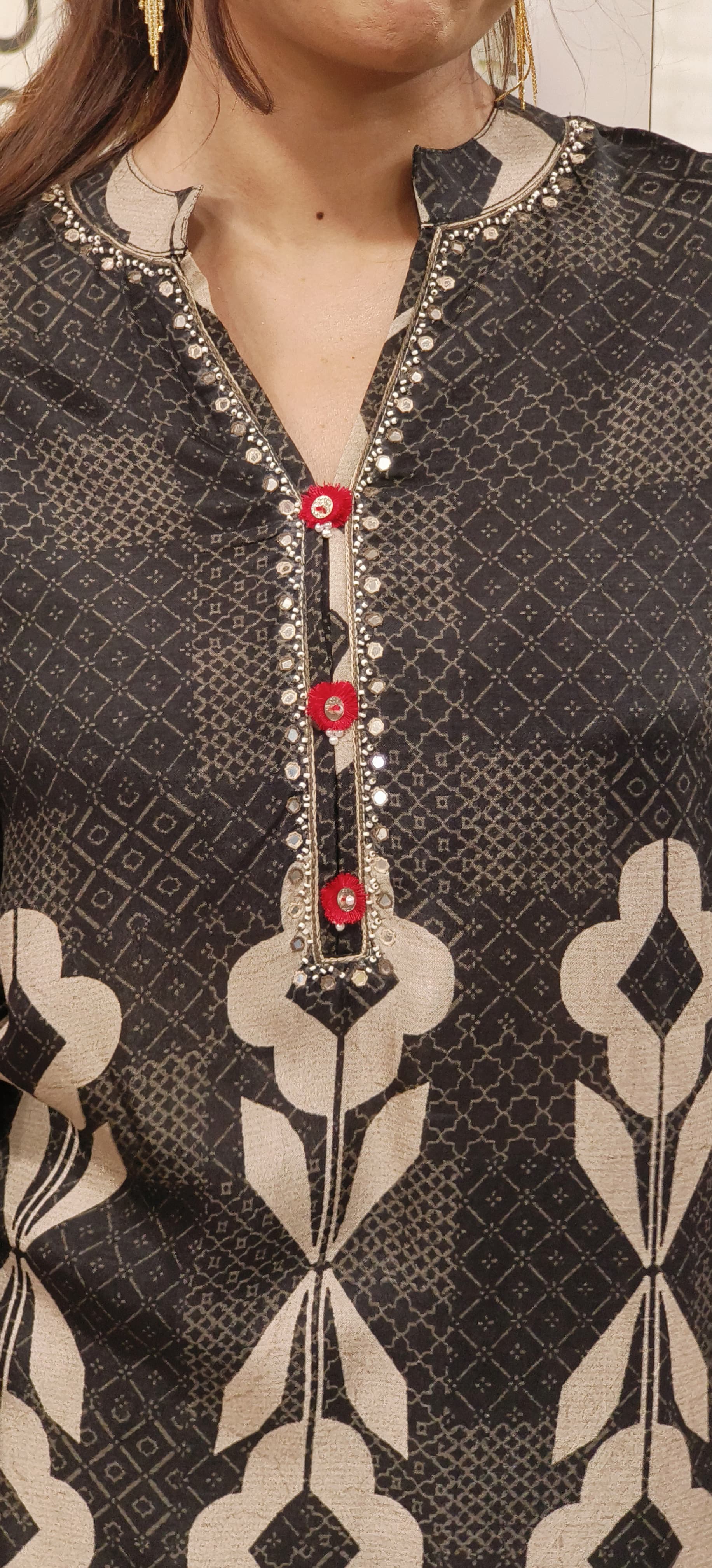 Beautiful Dola Silk printed full suit set-09439