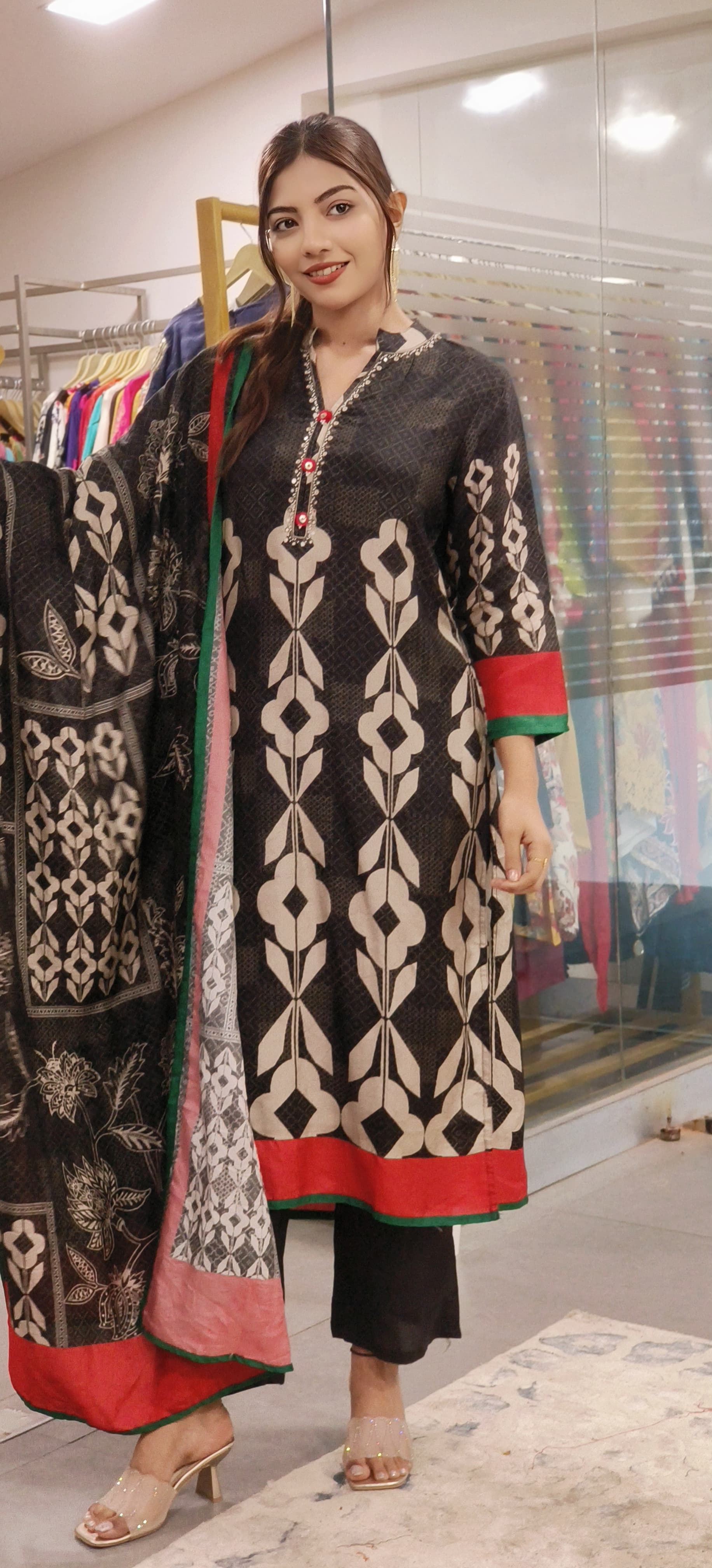 Beautiful Dola Silk printed full suit set-09439