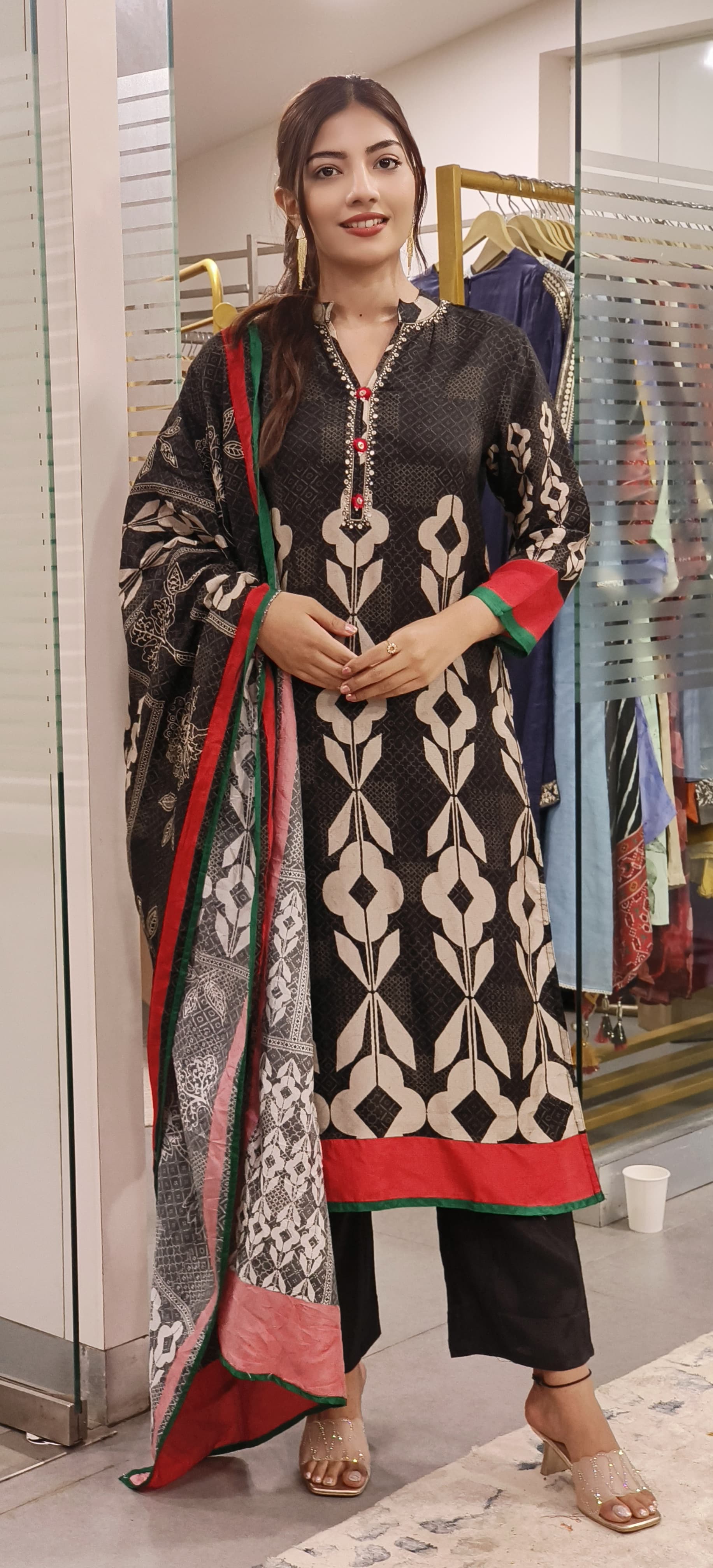 Beautiful Dola Silk printed full suit set-09439