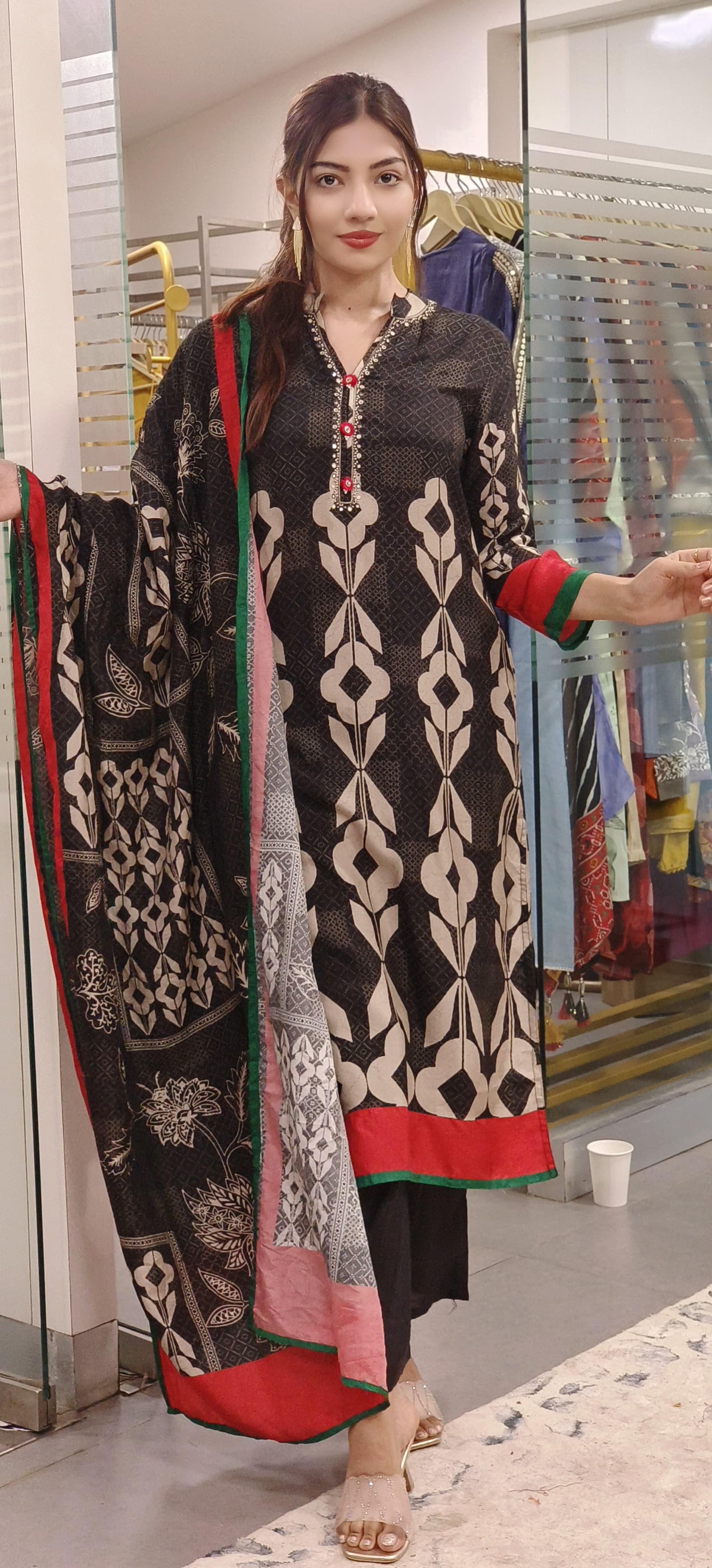 Beautiful Dola Silk printed full suit set-09439