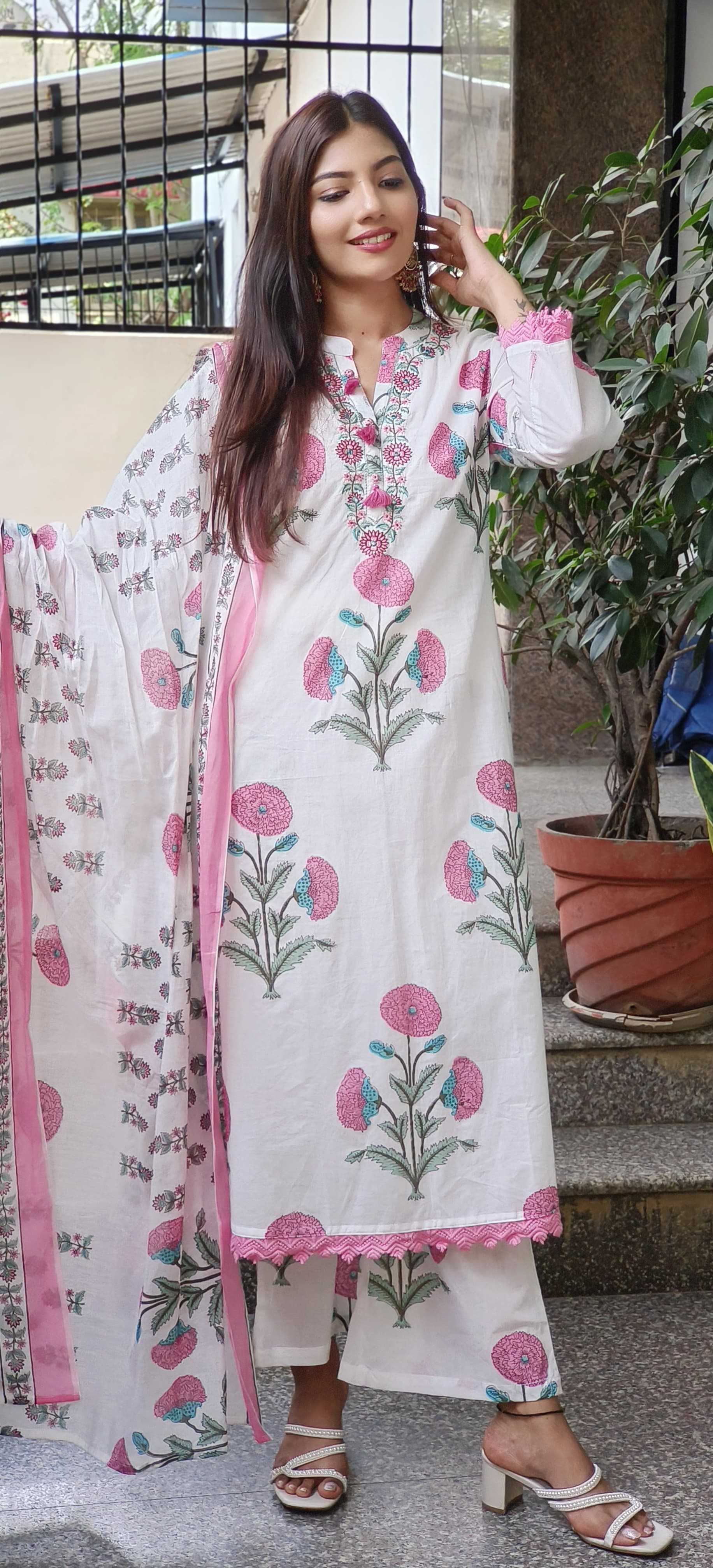 Cotton Floral Printed Kurta Pant with Printed Cotton Dupatta-09453
