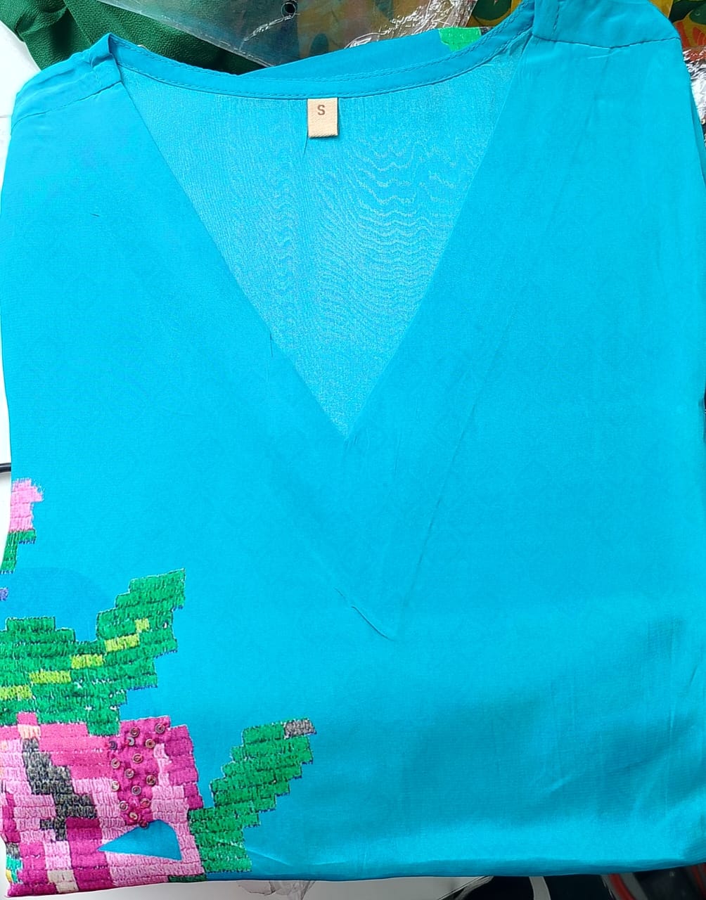Floral printed Crape V-neck kurta pant set of-2 DRY WASH-0