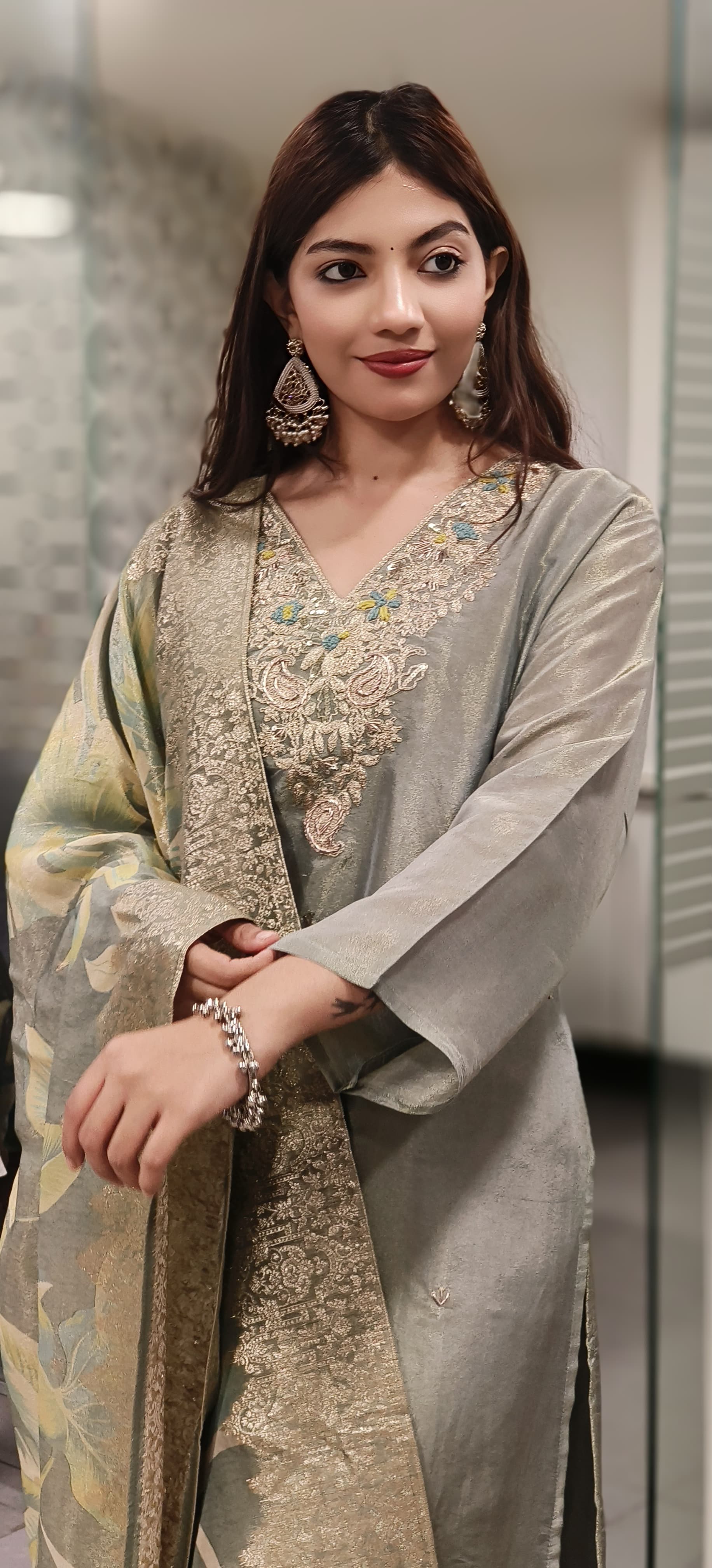 Tissue Silk V-Neck Zardosi Embroidery Full Set-07979