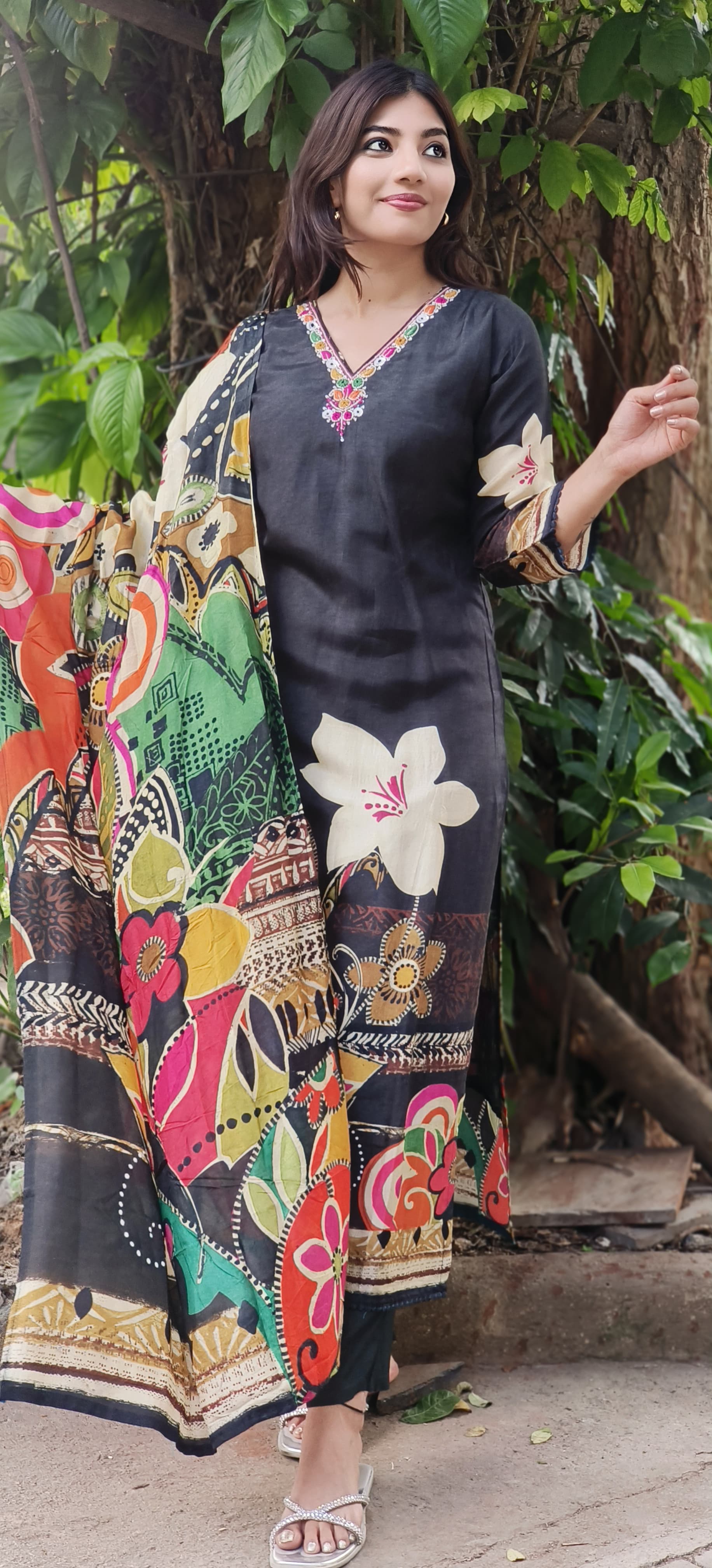 Digital Floral Print Kurta Pant With Dupatta In Dola Silk Fabric