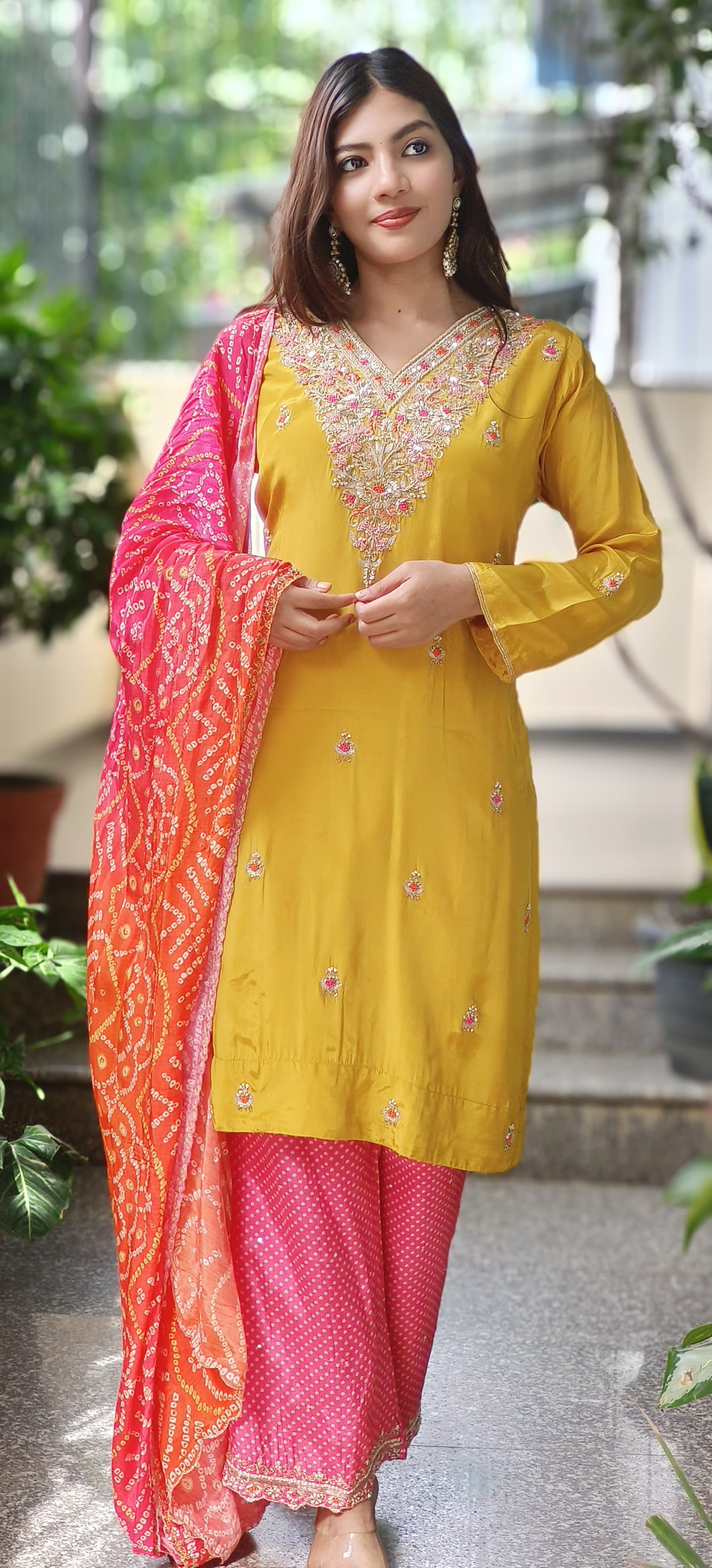 Zardosi Front Handwork Full Suit With Loose Bottom & Bandhani Dupatta In Crape Fabric- 9972