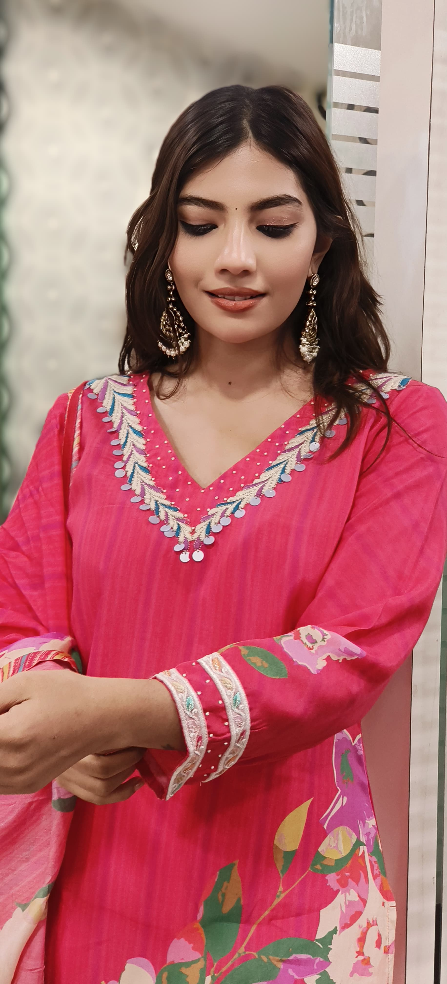 Beautiful Thread & Foil Mirror Work V-Neck Floral Kurta Pant Full Set With Dupatta