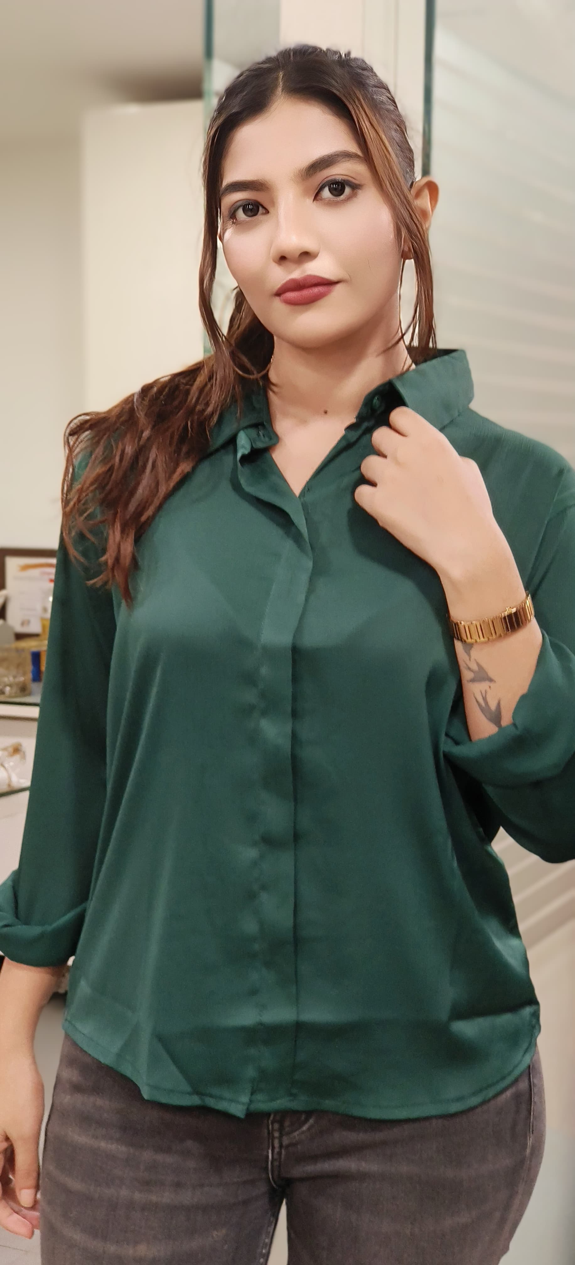 Collar Solid Shade Casual Shirt
