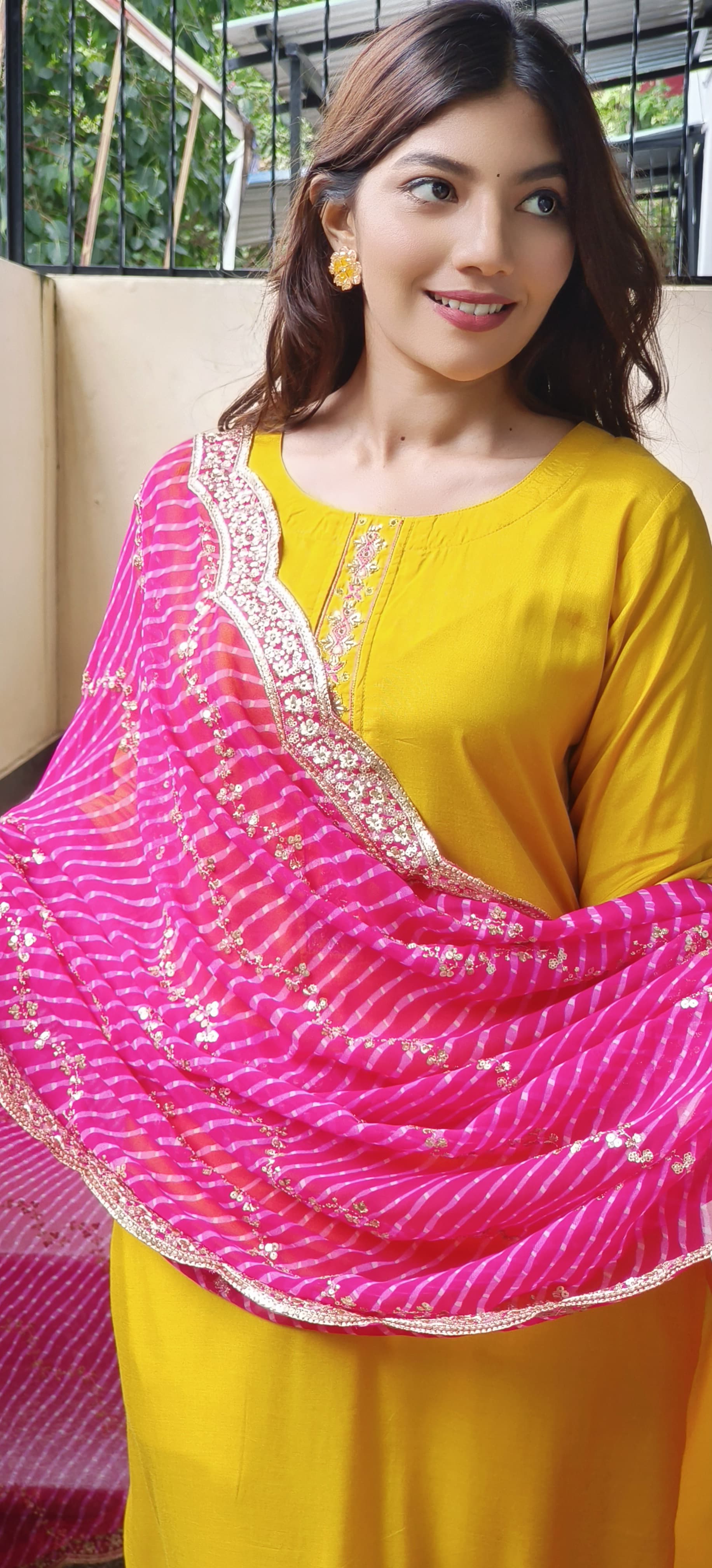 Leheriya Dupatta with Zari Embroidered Border & Sequin Detailing (Dupatta Only)