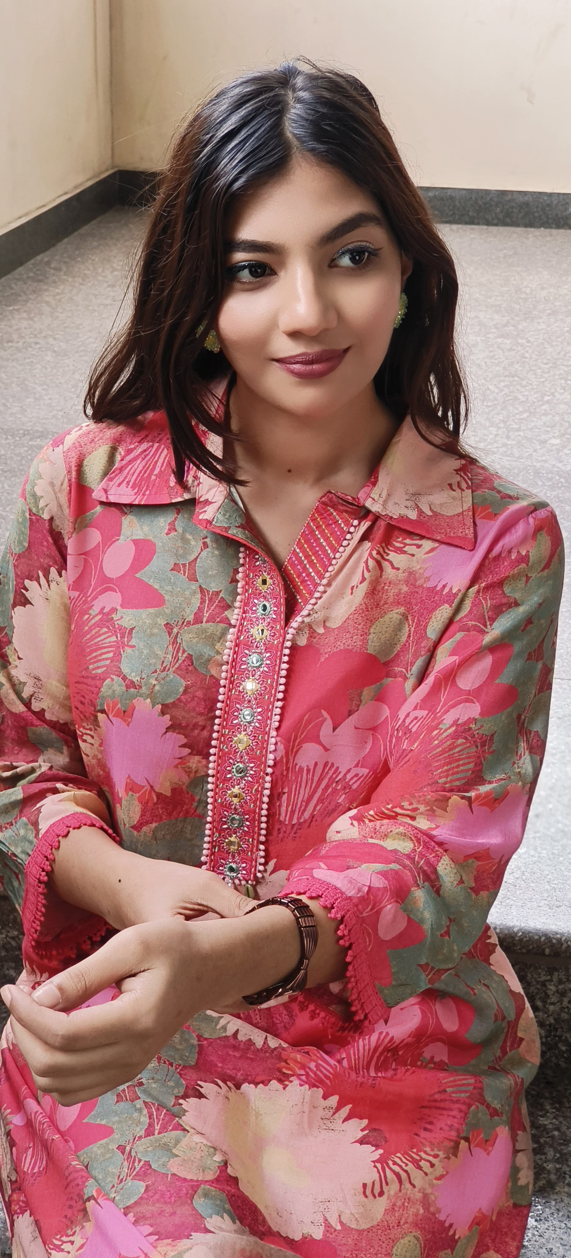 Mandarin Collar Long Length Floral Kurta Pant Set In Muslin Fabric- 10420