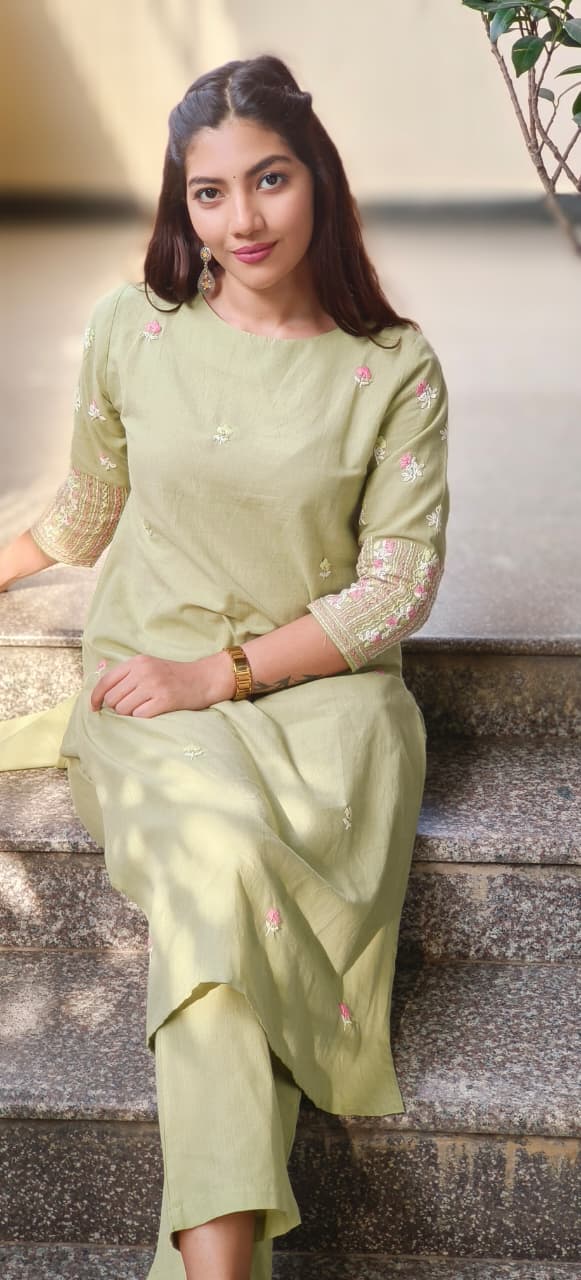 Pastel Elegance Floral Embroidery Kurta Pant Set