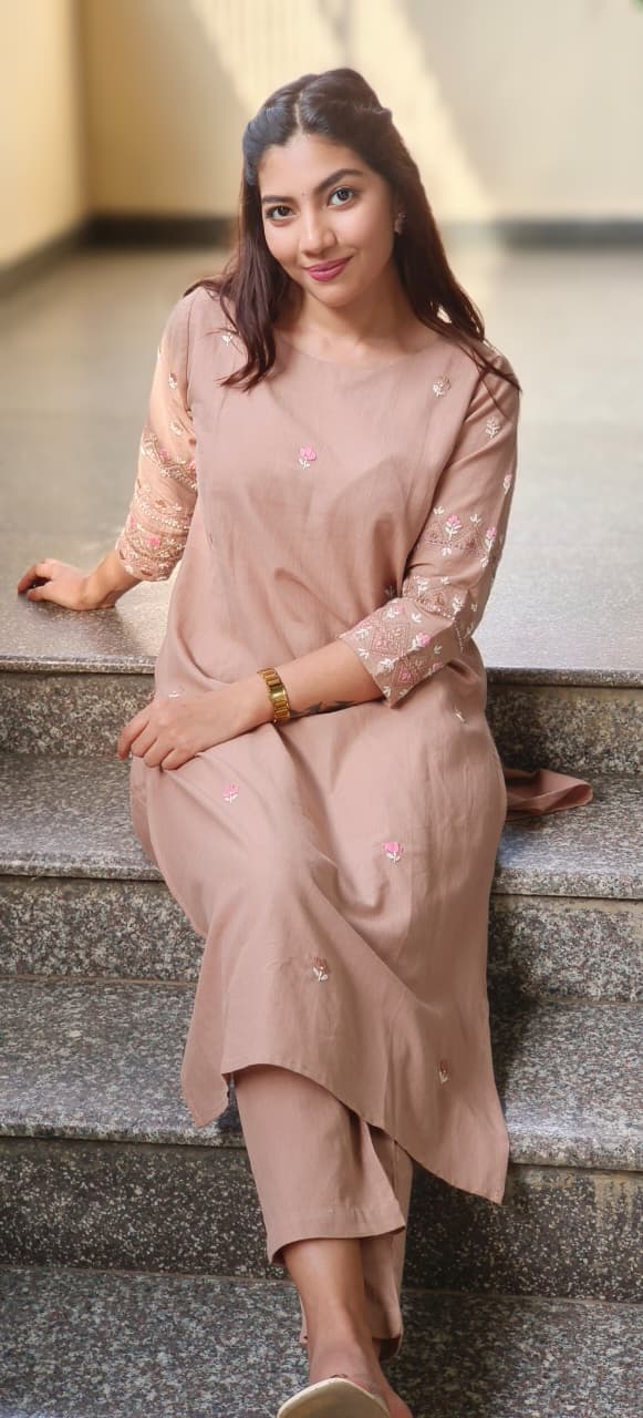 Pastel Elegance Floral Embroidery Kurta Pant Set