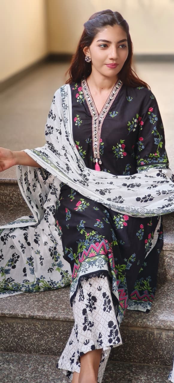 Chevron Floral Printed Full Suit Set With Dupatta- 10538