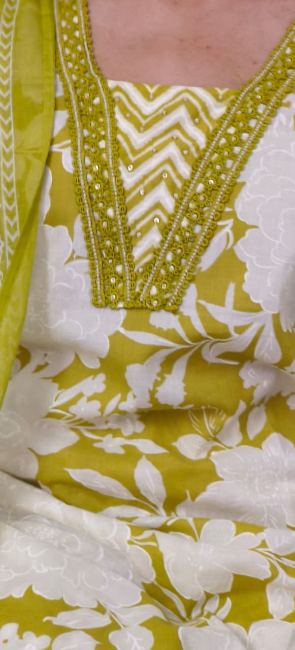 Cotton V-Neck Floral Printed Full Suit Set With Dupatta- 10400