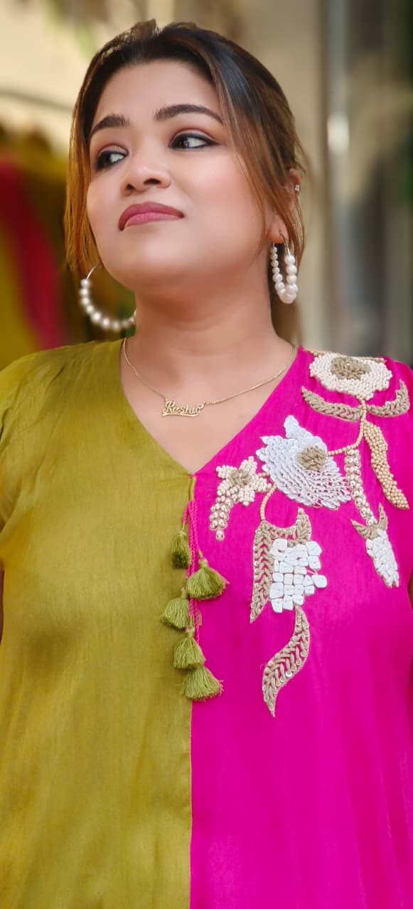 Zest & Bloom Dual-Tone Minimal Embroidered Kurta Pant Set In Dola Silk Fabric
