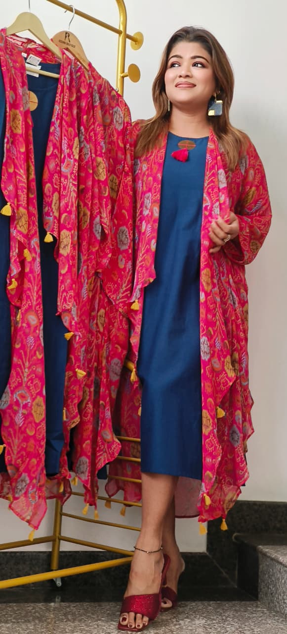 Indo-Western Solid Flex Cotton Kurta With Royal Bloom Long Georgette Shrug-10904