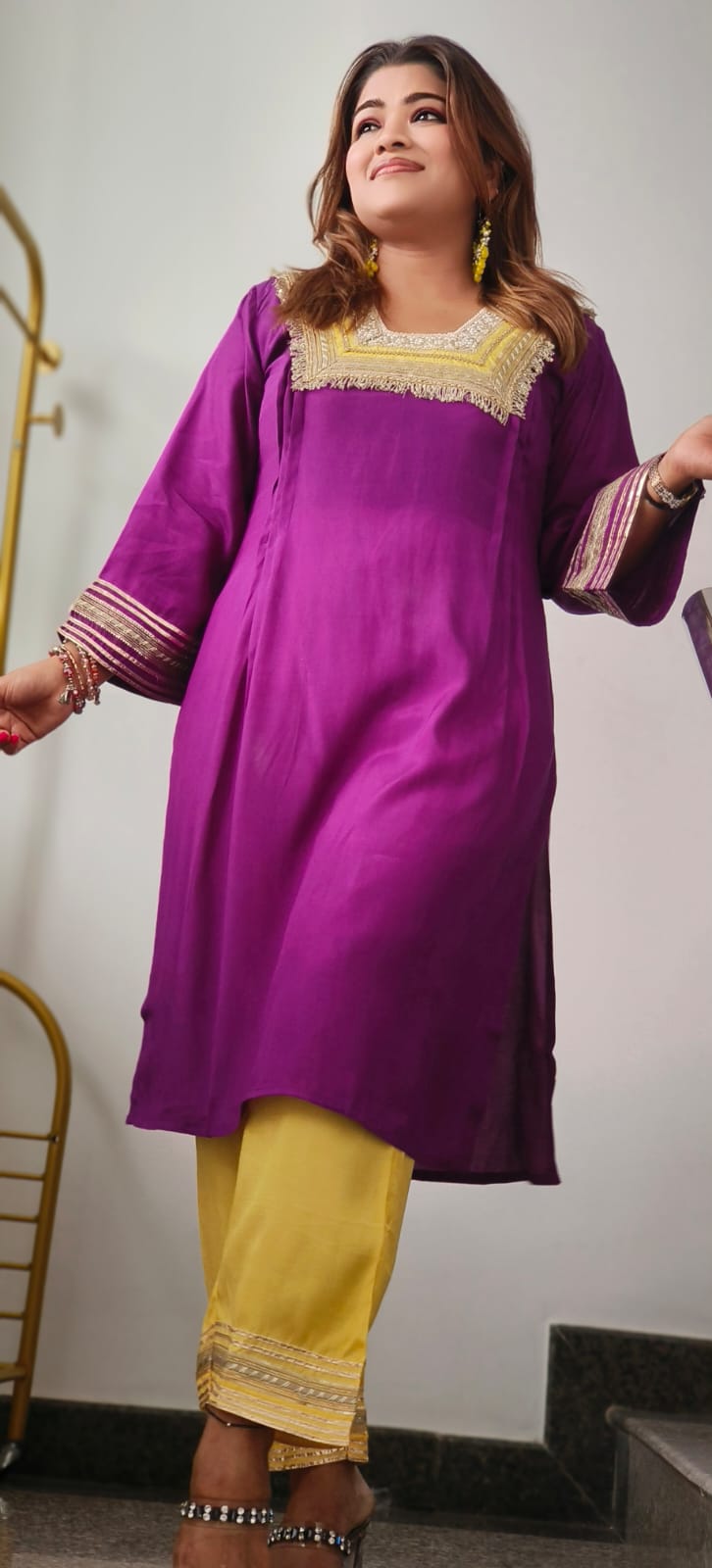 Tiny Pearl & Zari Neck Work Vibrant Kurta Pant Set In Muslin Fabric-10906