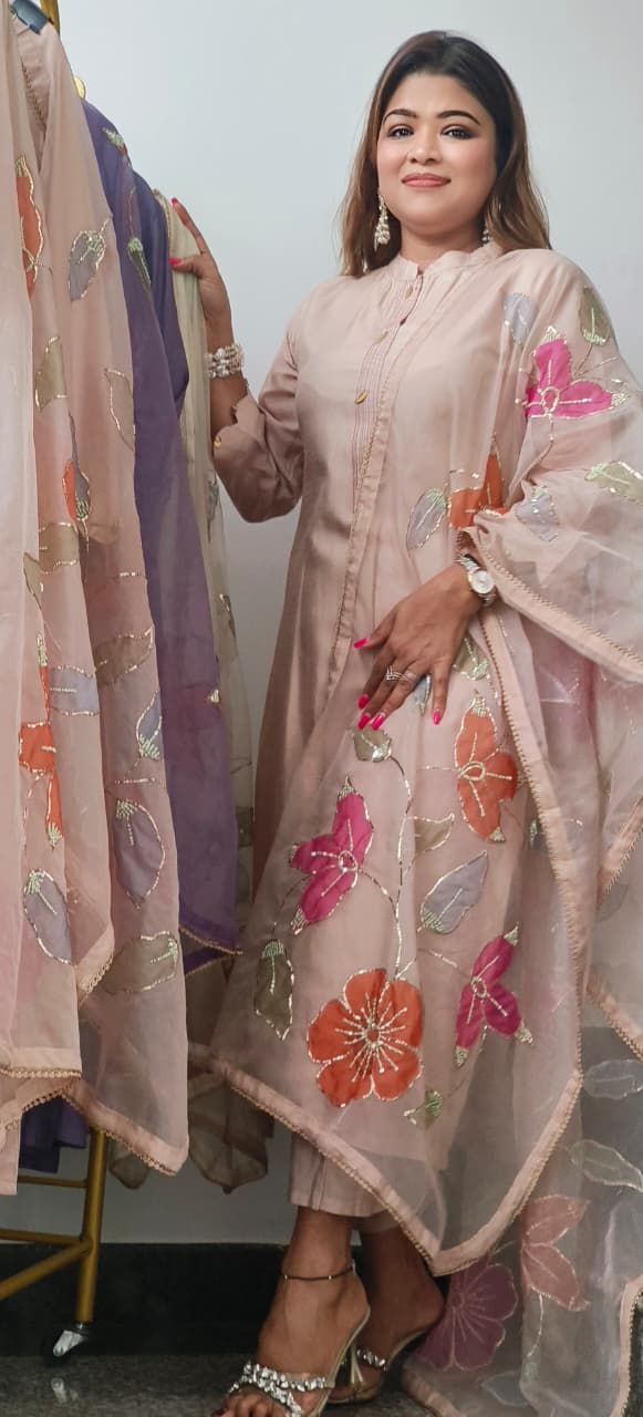 Royal Straight-Cut Silk Kurta Set with Floral Embroidered Organza Dupatta and Subtle Neckline Detailing-10225,26,27