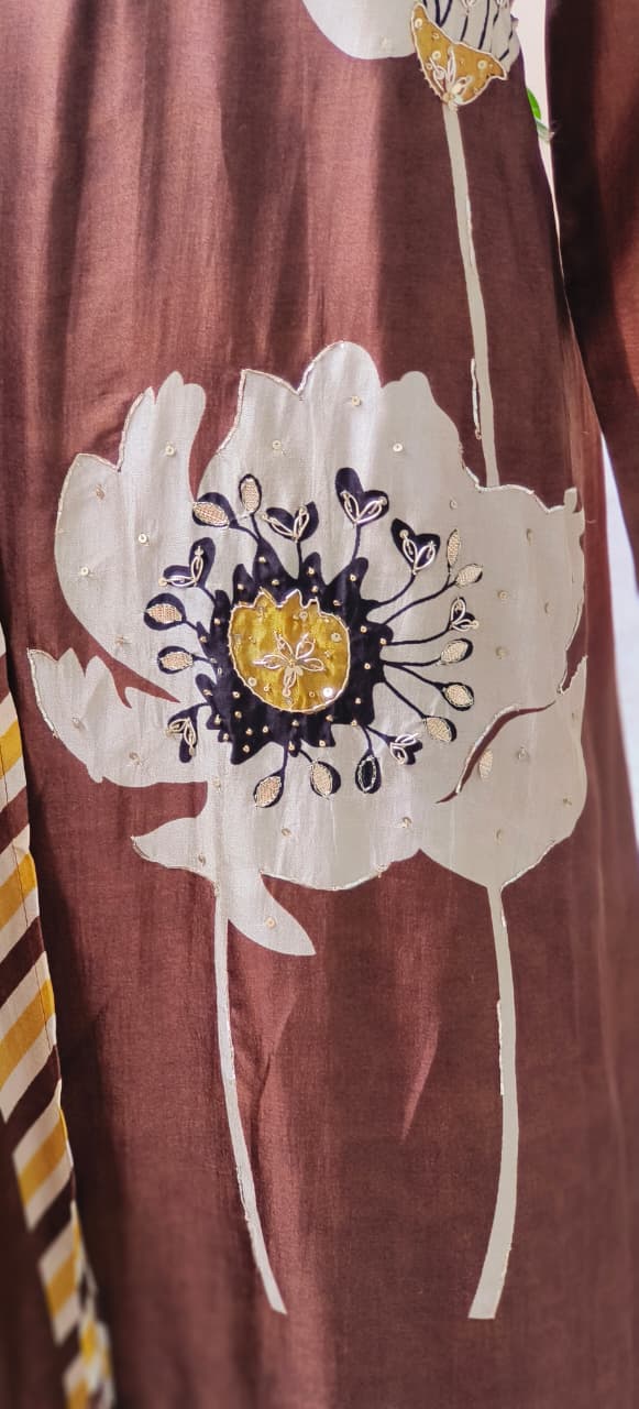 Simple Look Floral Patched Solid Full Set With Dupatta In Russian Silk Fabric-11012