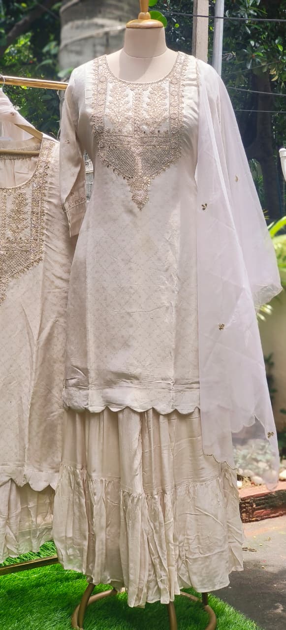 Zari Elegance Beautiful Yoke Sharara Full Suit Set With Netted Dupatta-