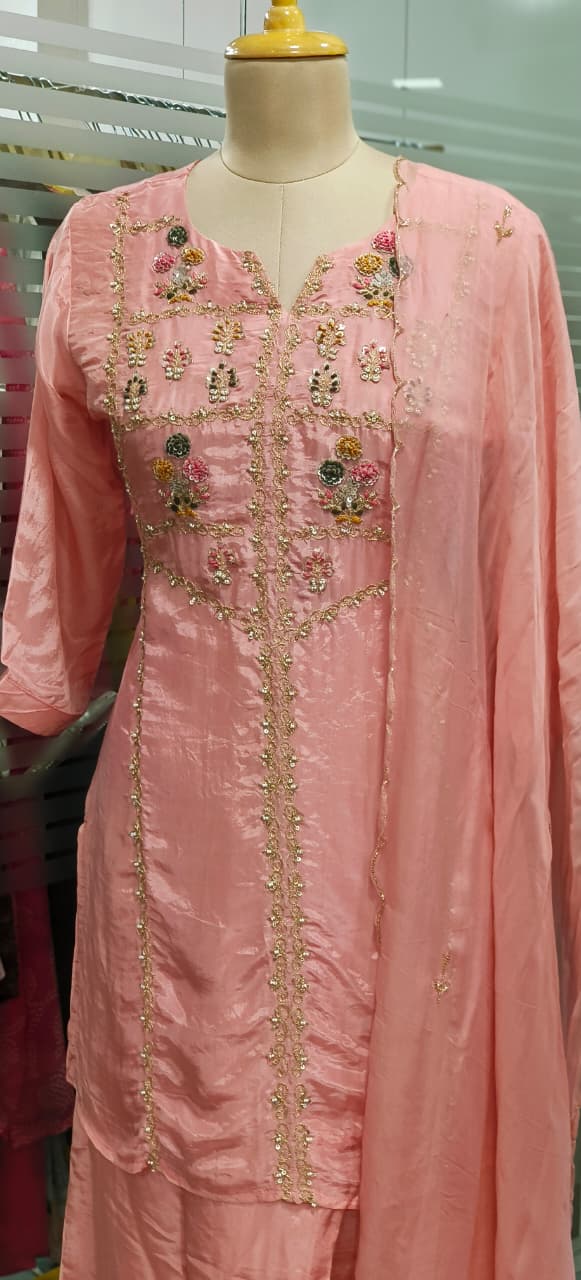 Pop Out Floral Embroidery Full Suit With Loose Palazzo Bottom & Dupatta In Crepe Fabric- 11821