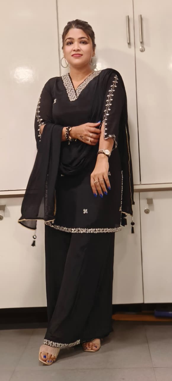 Sequenced Real Mirror Elegance Short Length Kurta With Loose Palazzo Bottom & Dupatta In Georgette Fabric- 11947