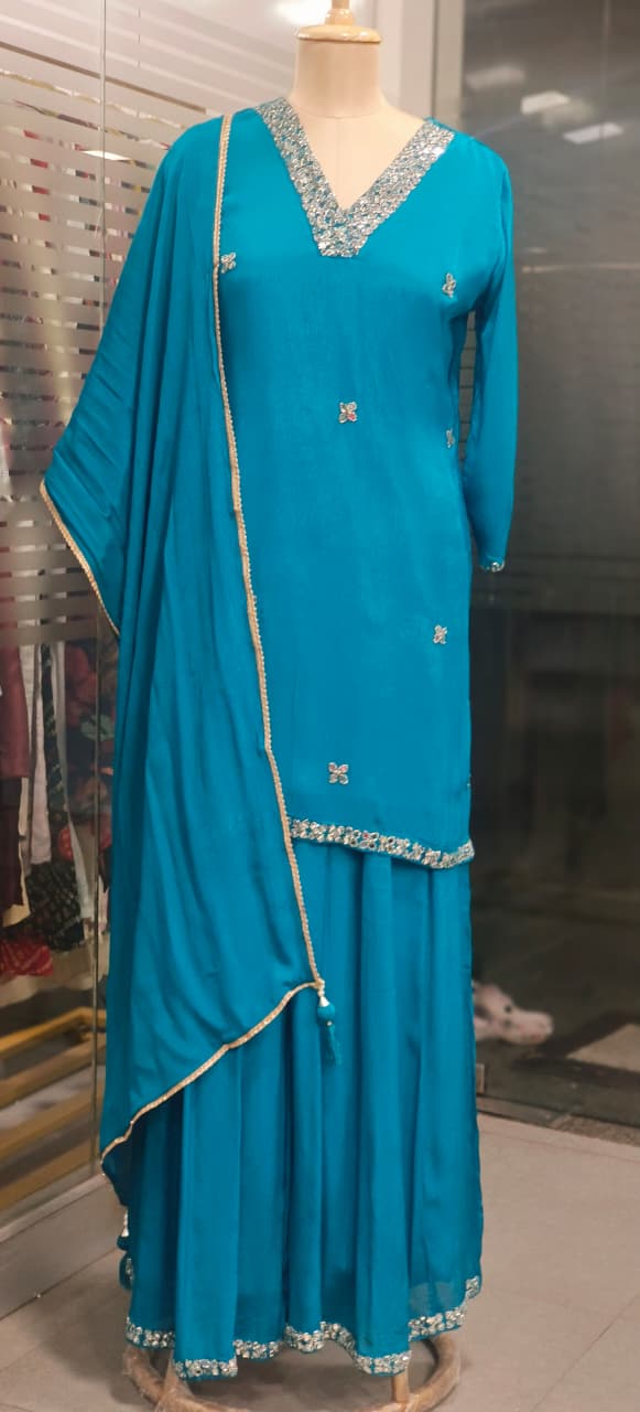 Sequenced Real Mirror Elegance Short Length Kurta With Loose Palazzo Bottom & Dupatta In Georgette Fabric- 11947