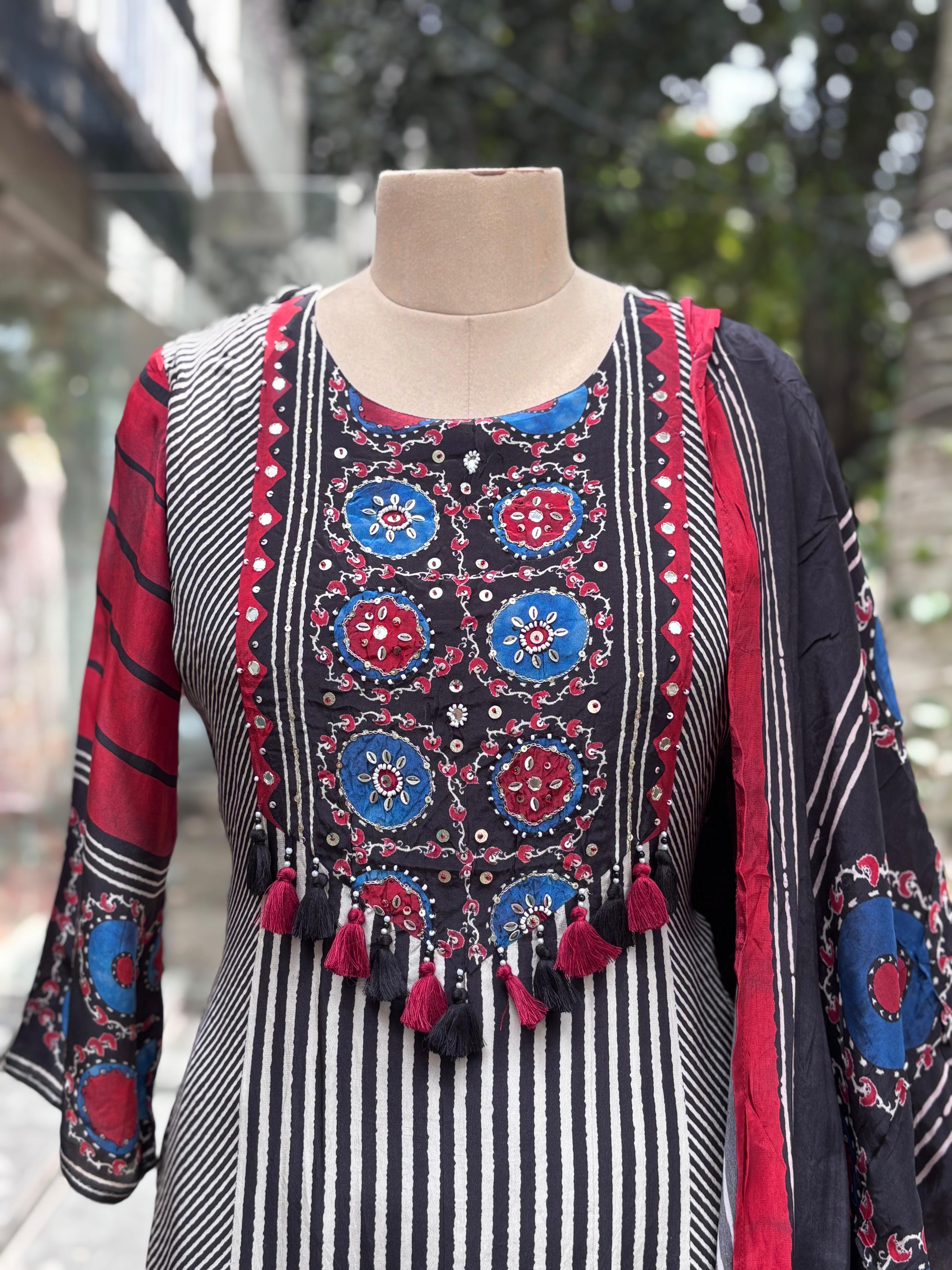 Black & White Striped Crepe Kurta with Vibrant Mirror Embroidery and Tassel Detailing