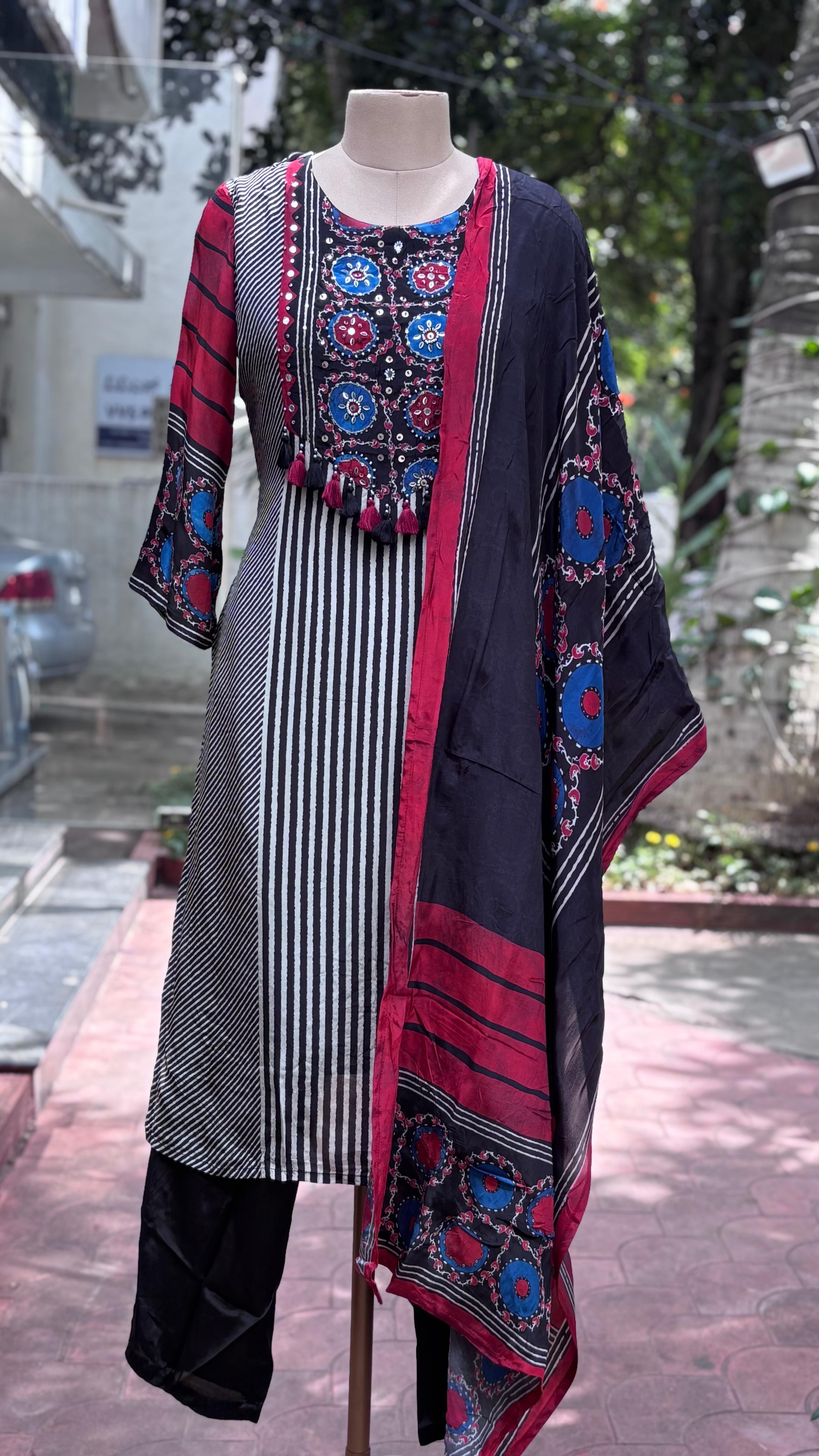 Black & White Striped Crepe Kurta with Vibrant Mirror Embroidery and Tassel Detailing