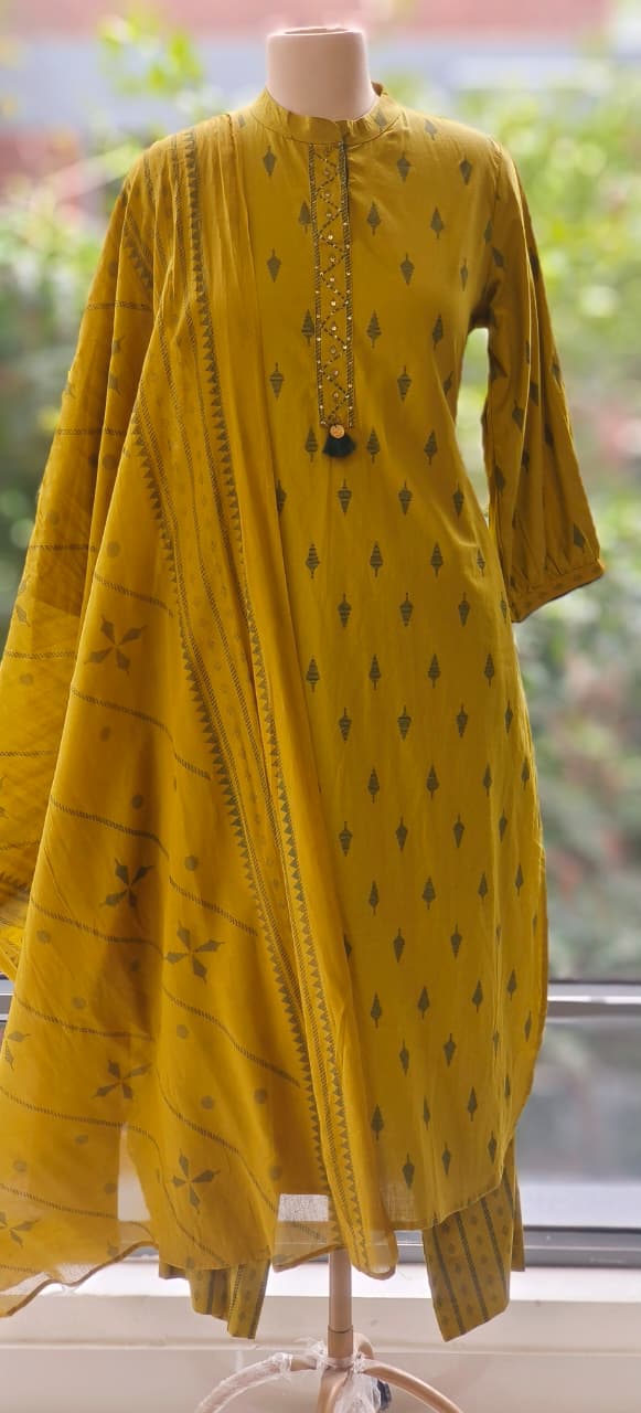 Handcrafted Cotton Kurta Set with Subtle Golden Motif Weave and Tassel Accents Full Suit Set-12326,12327