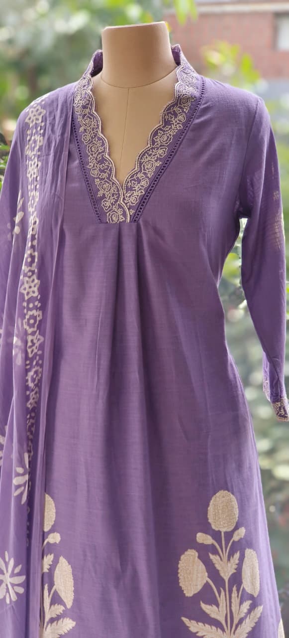 Aline Slight Elegant Cotton Embroidered Kurta Set with Lace Detailing on Neck and Sleeves-12244,12245,12246