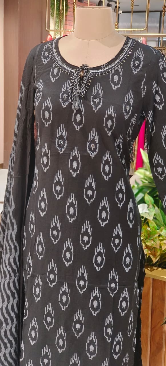 Breathable Cotton Ikat Print Straight Kurta Set with Matching Bottoms & Dupatta