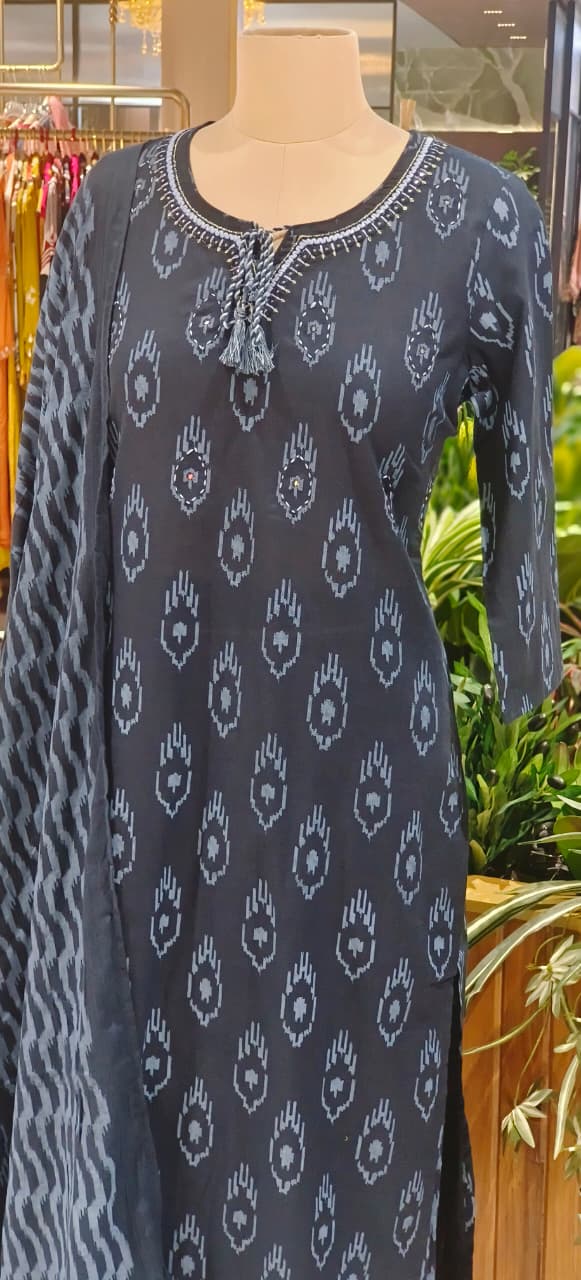 Breathable Cotton Ikat Print Straight Kurta Set with Matching Bottoms & Dupatta