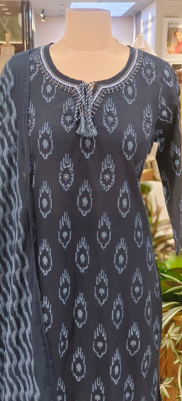 Breathable Cotton Ikat Print Straight Kurta Set with Matching Bottoms & Dupatta